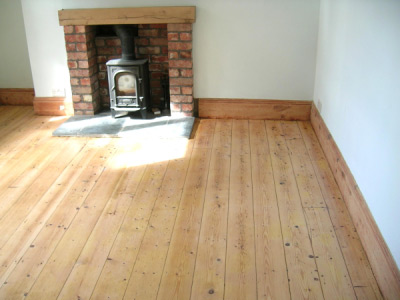 lounge pine floor resurfaced by sanding
